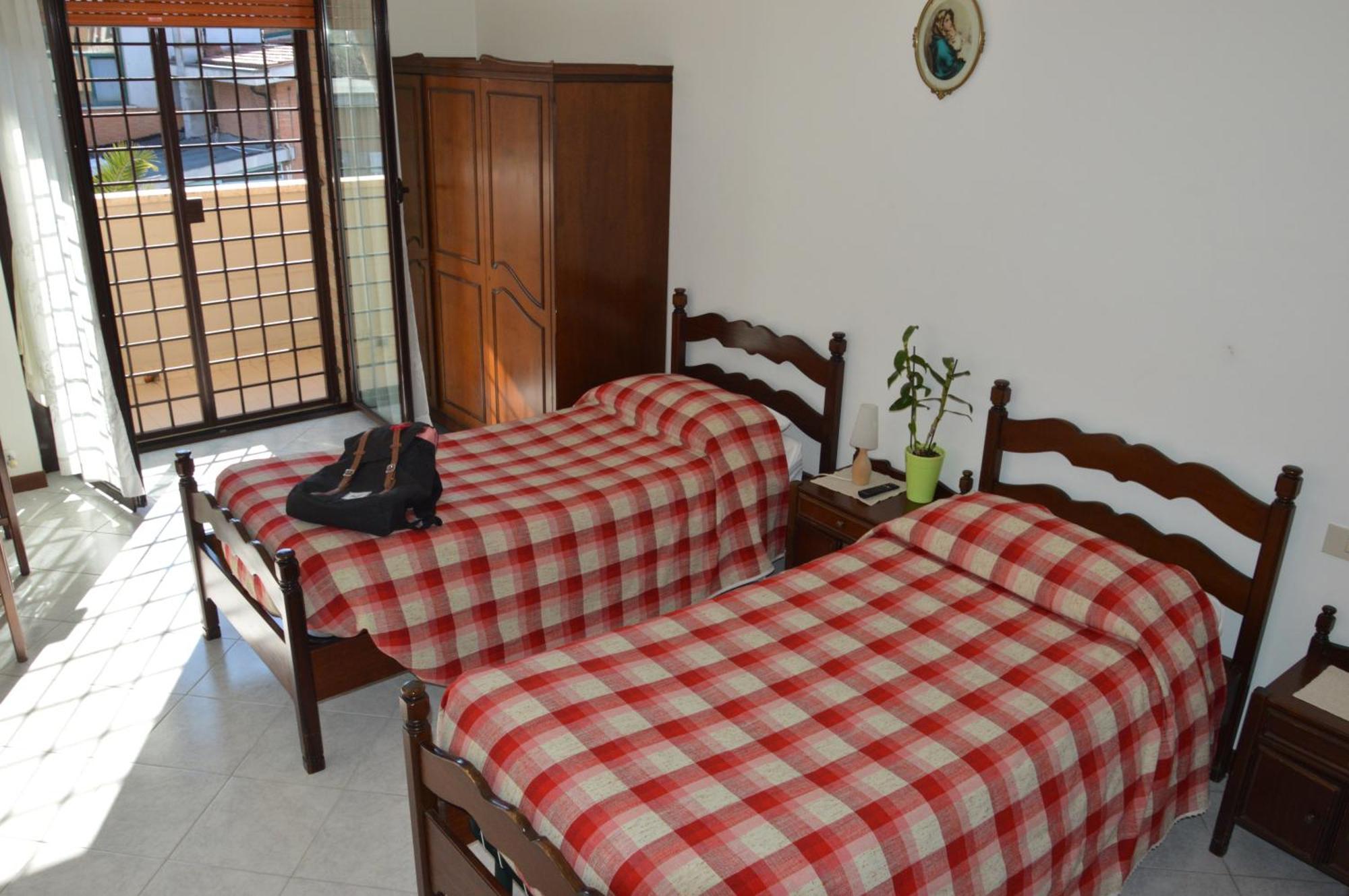 Domus Achille Fosco Hotel Ciampino Exterior photo